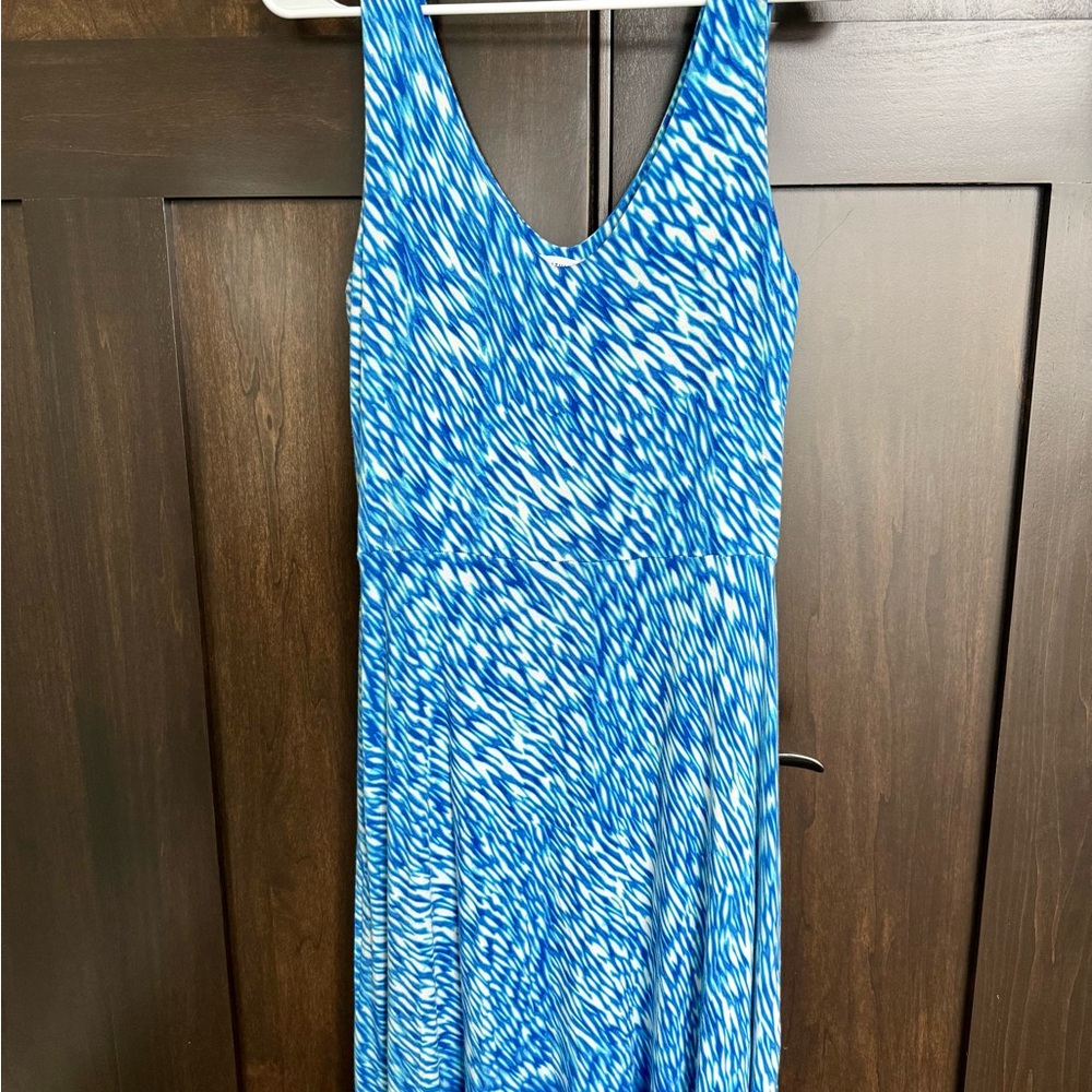 Athleta Blue and White Midi Dress